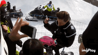 A1B76CB3-0079-4EE1-8DB1-F25AD98A694A.gif
