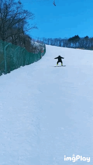 0b2ad0e0953a47fb23c62626a520650c.gif