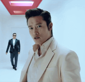ce1080def55b8d4b00324820ee27933a.gif