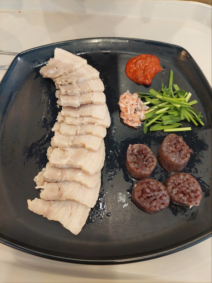 진국_착한보쌈.jpg