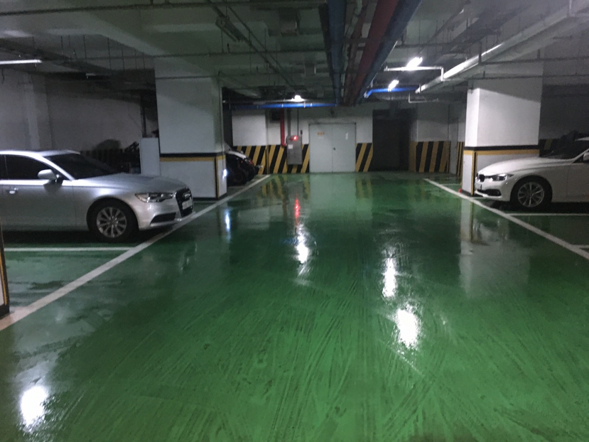 해피밸리 주차장.jpg