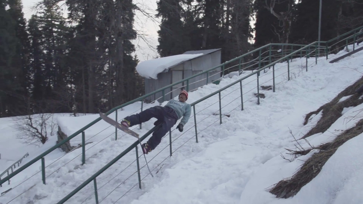 The_Eternal_Beauty_Of_Snowboarding.mp4_20161115_223405.011.jpg