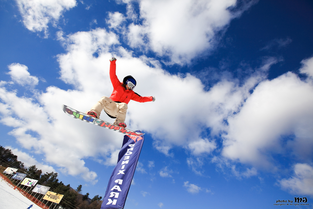 Photo by MJ-0252.jpg