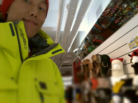 002.jpg