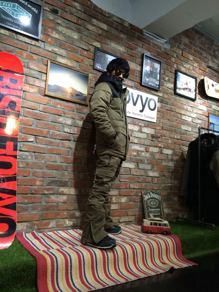 OVYO04.jpg