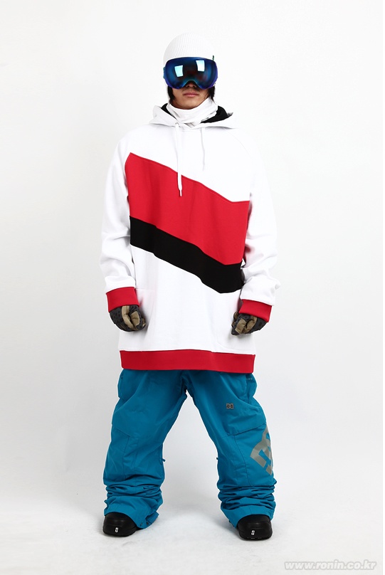 ronin_co_kr_20111122_120154.jpg