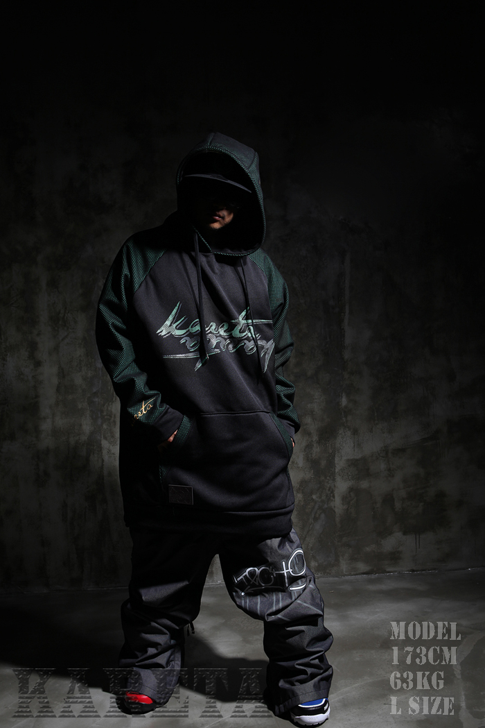 k_1112_Basic%20Green_02.jpg