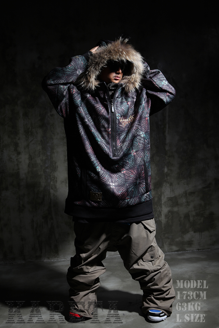 k_1112_Limited%20Camo_02.jpg