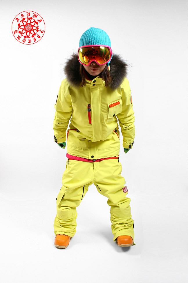 out%20wear%20lemon(r)1.jpg
