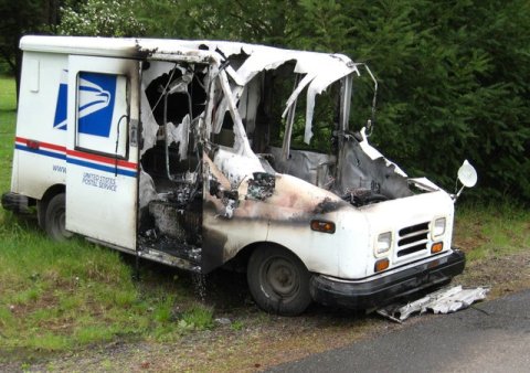 mail truck.jpg