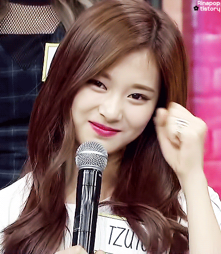 쯔위귀염.gif