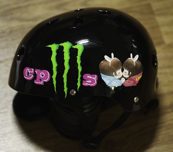 helmet1.jpg