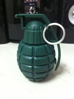 grenade_001.jpg