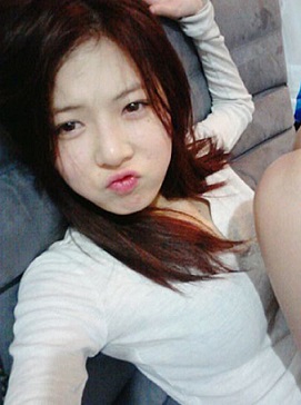 현아.jpg