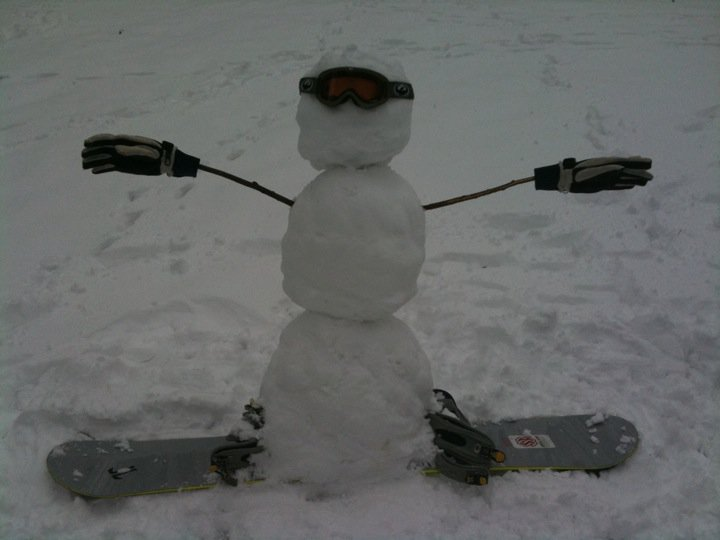 Snowboarding-Snowman-by-Josh-and-Sarah-Mann.png