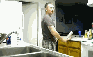 GAo54f49c10515ea.gif