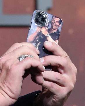 Resize of Phone_case.jpg