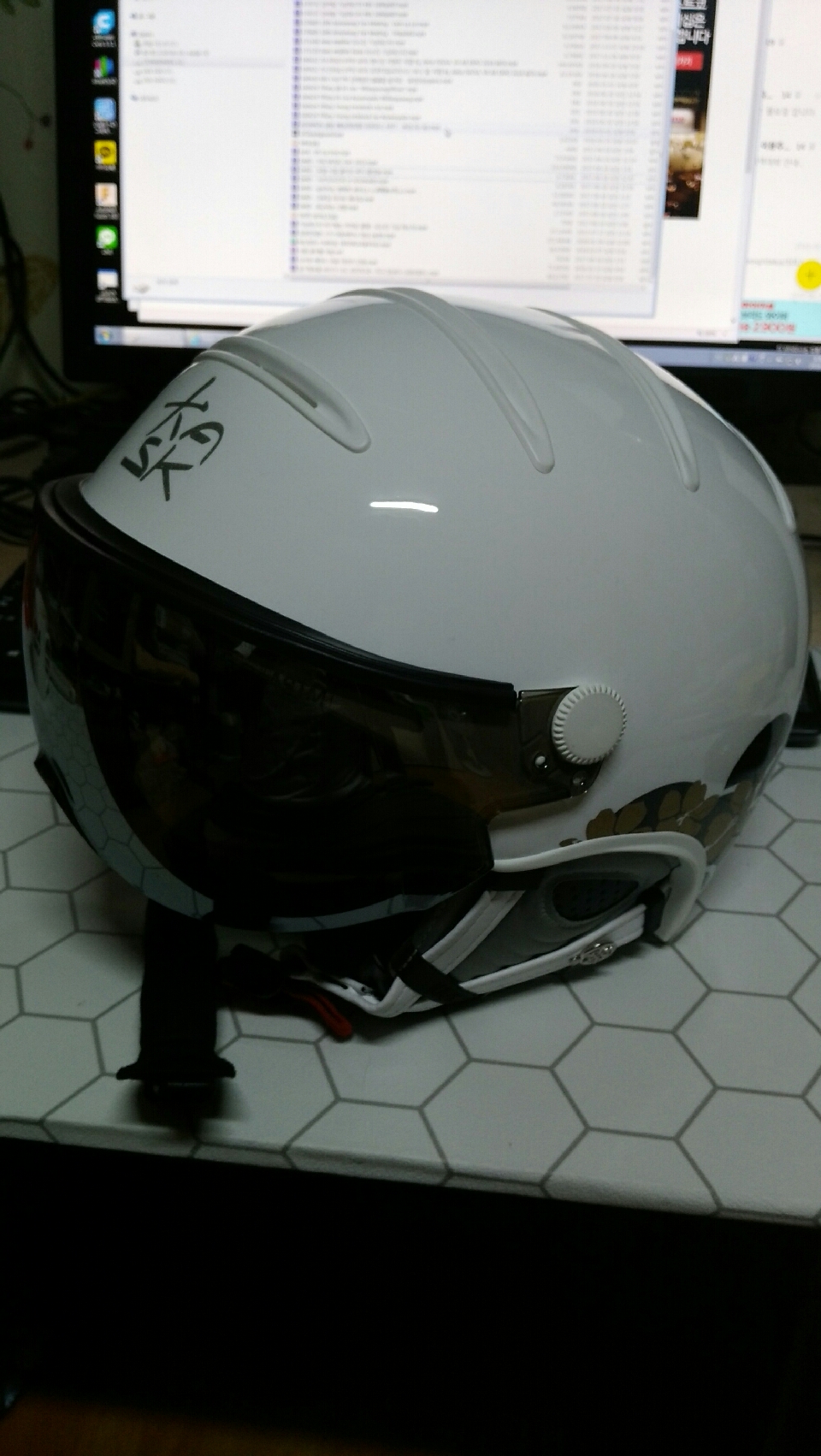 kask1.jpg