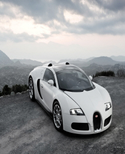 Bugatti_Veyron_75_1280x1024.jpg
