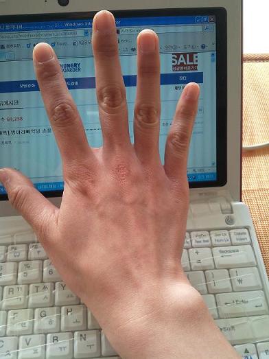 남자손.jpg