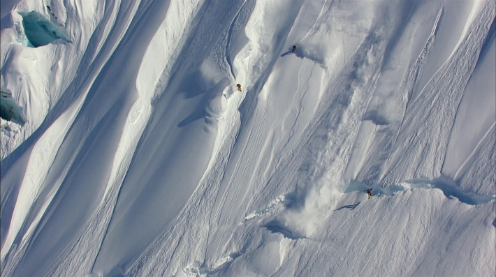 크기변환_The.Art.of.Flight.2011.1080p.Bluray.x264-MOMENTUM.mkv_000393309.jpg