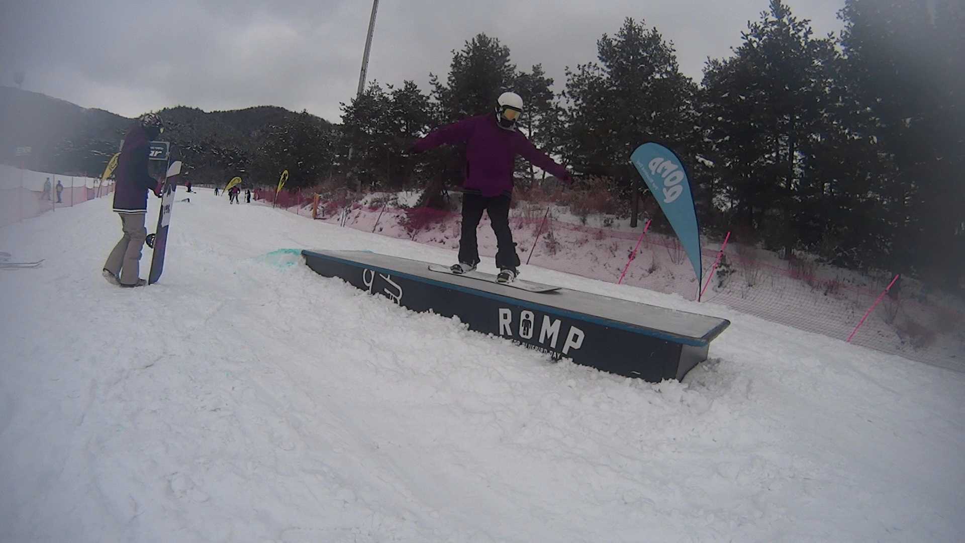 MAH00088.MP4_000996541.jpg