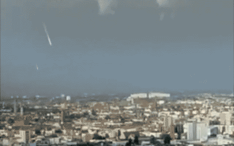 A9E6FD29-8410-45ED-9C3D-C01025330686.gif