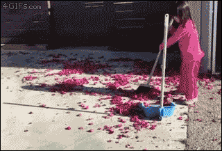 tumblr_nogwztf9Xb1tlb56zo1_400.gif