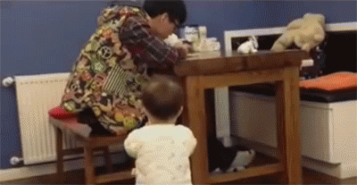 tumblr_o15p56clVl1rc7zl1o2_400.gif