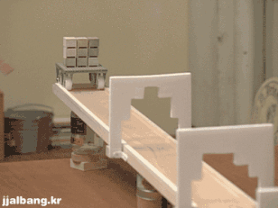 7783d5af13bd269c793eaf3a700a5b1f.gif