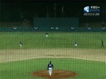 201508280921340_OVF2CJ4M.gif