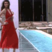 tumblr_lyffry6Srv1r3gb3zo1_250.gif