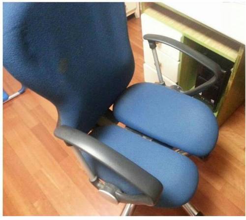 chair1.jpg