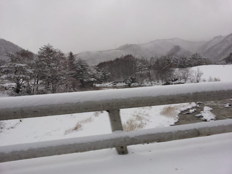 크기변환_7설국.jpg