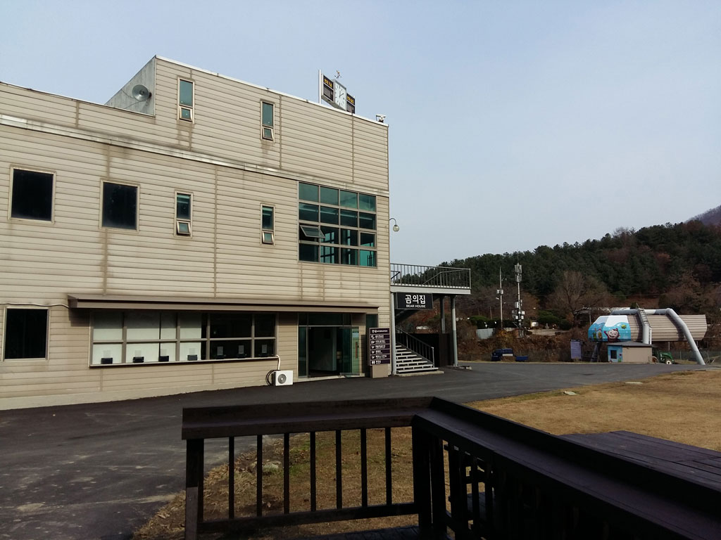 04.jpg
