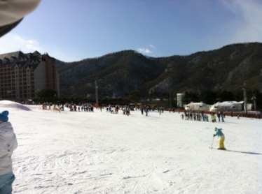 110115_yellow_slope.jpg