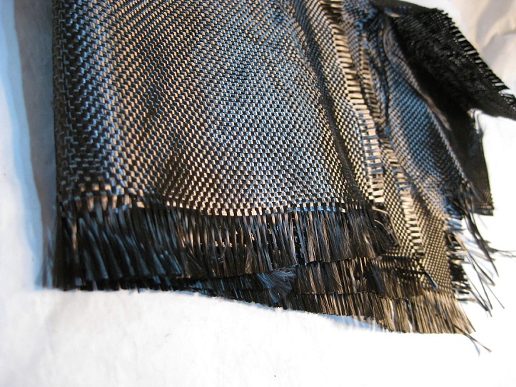 carbon fibre cloth (mattmade.wordpress.com).jpg